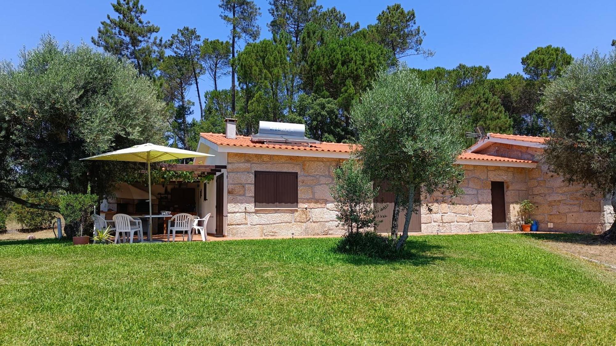 Quinta Da Pedra Mija Guest House Santar Exterior foto